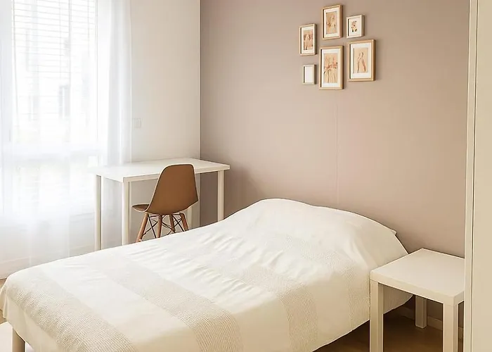 Spacieux De 100m2 Apartment *